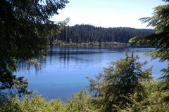 Free: Hike the Clear Lake Loop