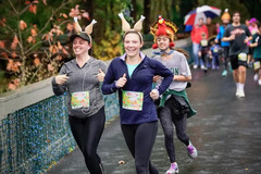 Booking (trips, stays, etc.): Turkey Trot Every Thanksgiving @ the Oregon Zoo